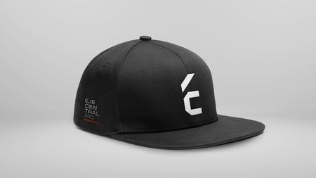 Diseño de gorra para Eje Central