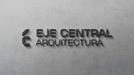 Muestra de logo en oficinas de Eje Central